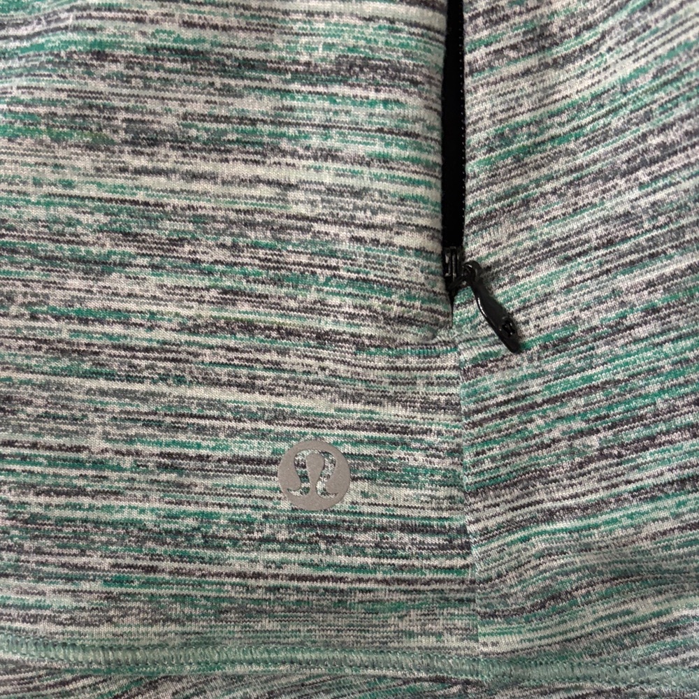 Lululemon Space Dye Camo Forage RunderfulWomen's Heathered Green Long Sleeve Top - Picture 4 of 8